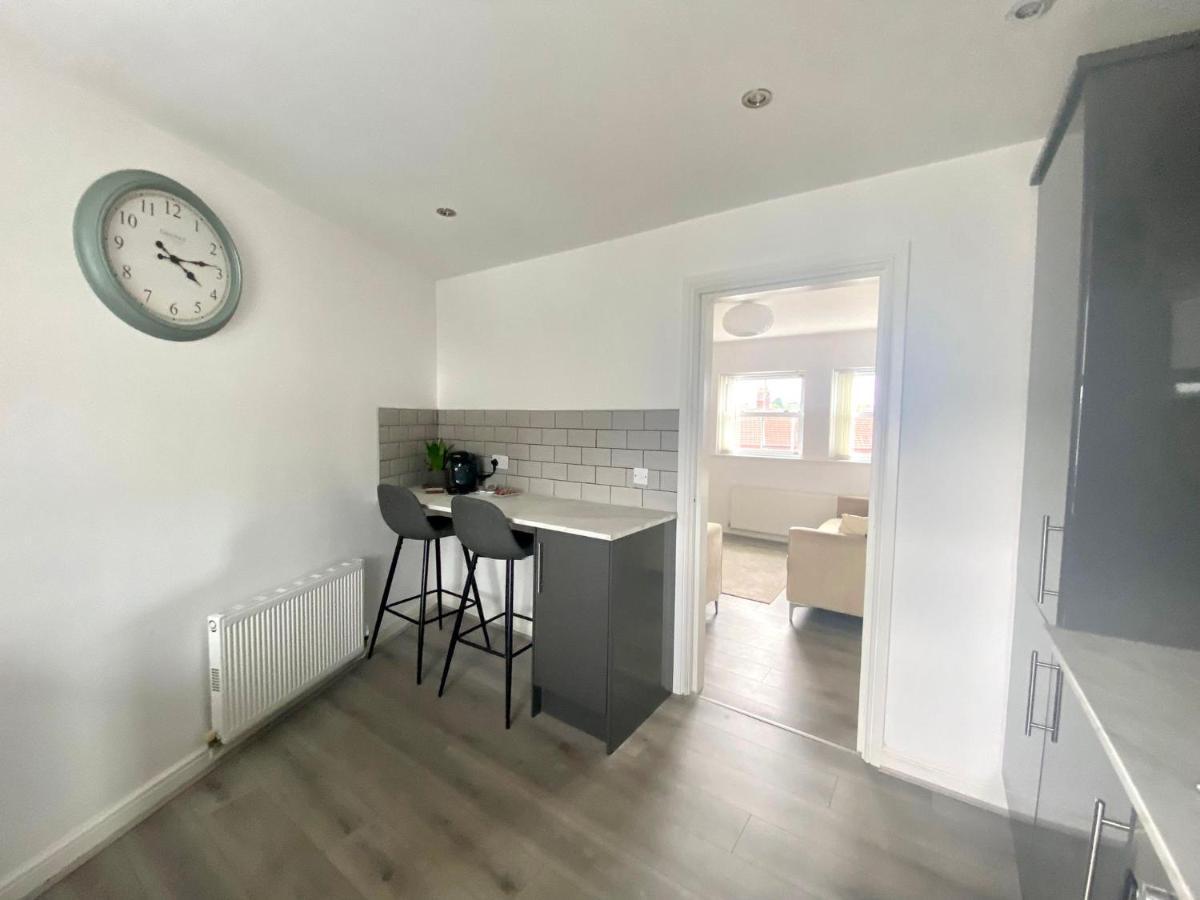 Lovely Stylish Apartment Near Penny Lane! Free Parking Ливърпул Екстериор снимка