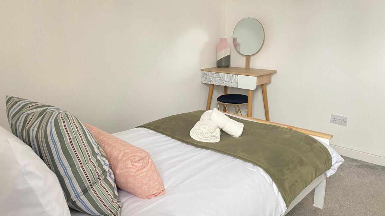 Lovely Stylish Apartment Near Penny Lane! Free Parking Ливърпул Екстериор снимка